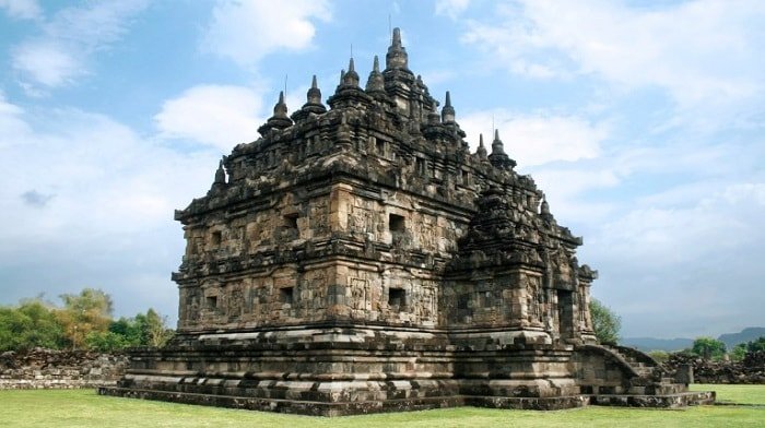 Candi Mendut, Wisata Sejarah Budha Di Kabupaten Magelang